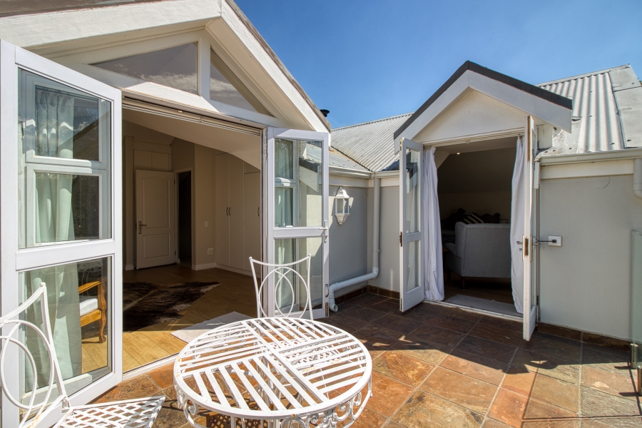 4 Bedroom Property for Sale in Erinvale Golf Estate Western Cape